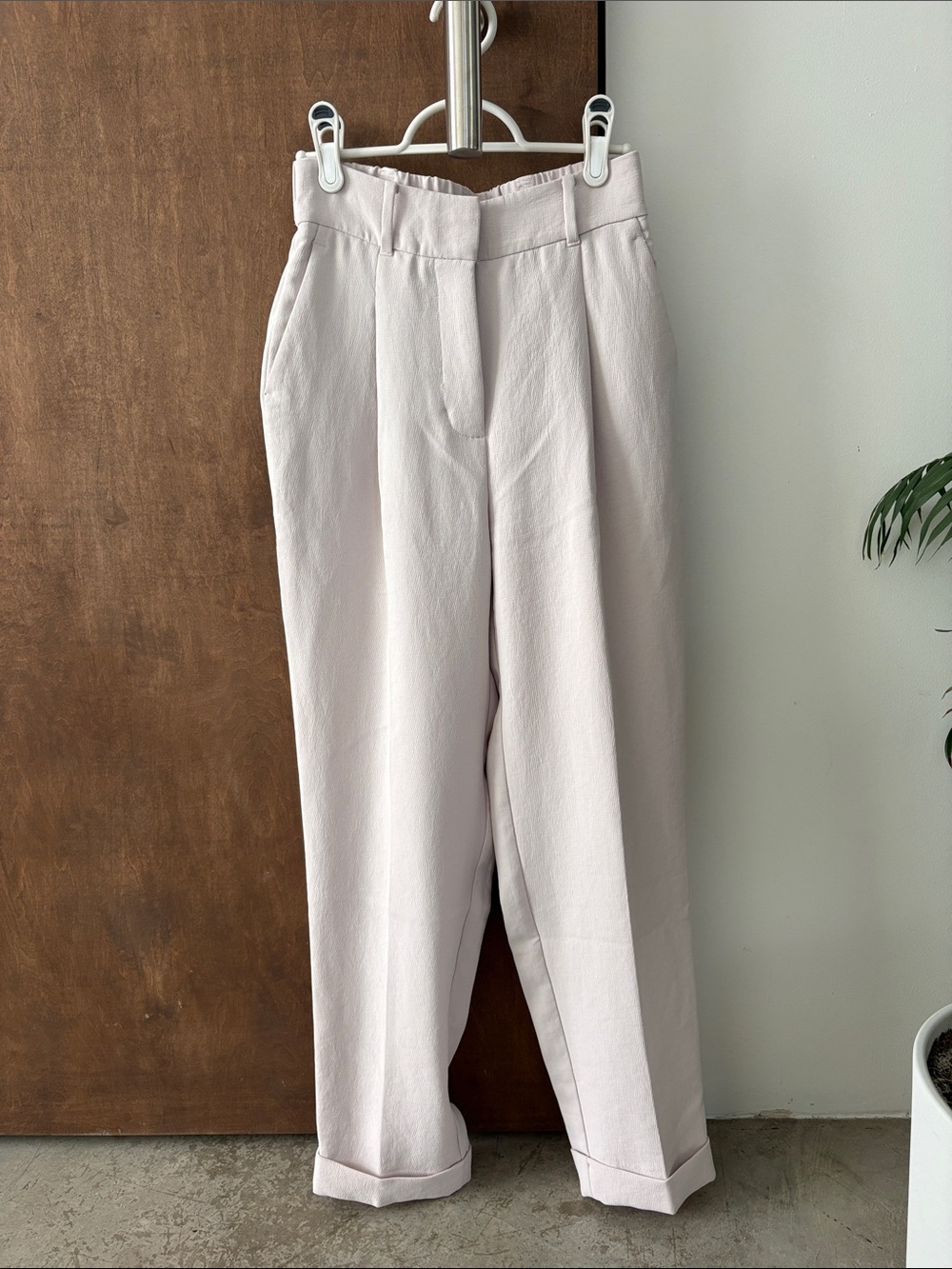 Wilfred Pale Pink High-Rise Pleated Trousers